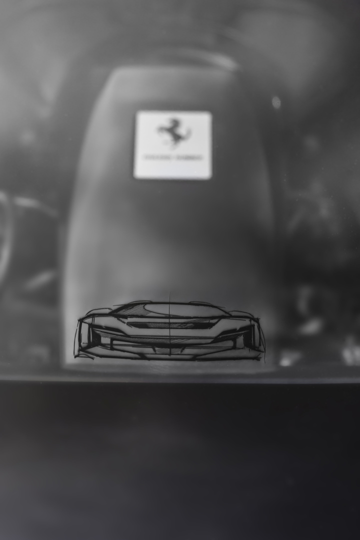 SMALL_14-ferrari-HC25-one-off_af941b27-11ba-4ae5-906f-5f55b32dc0dc